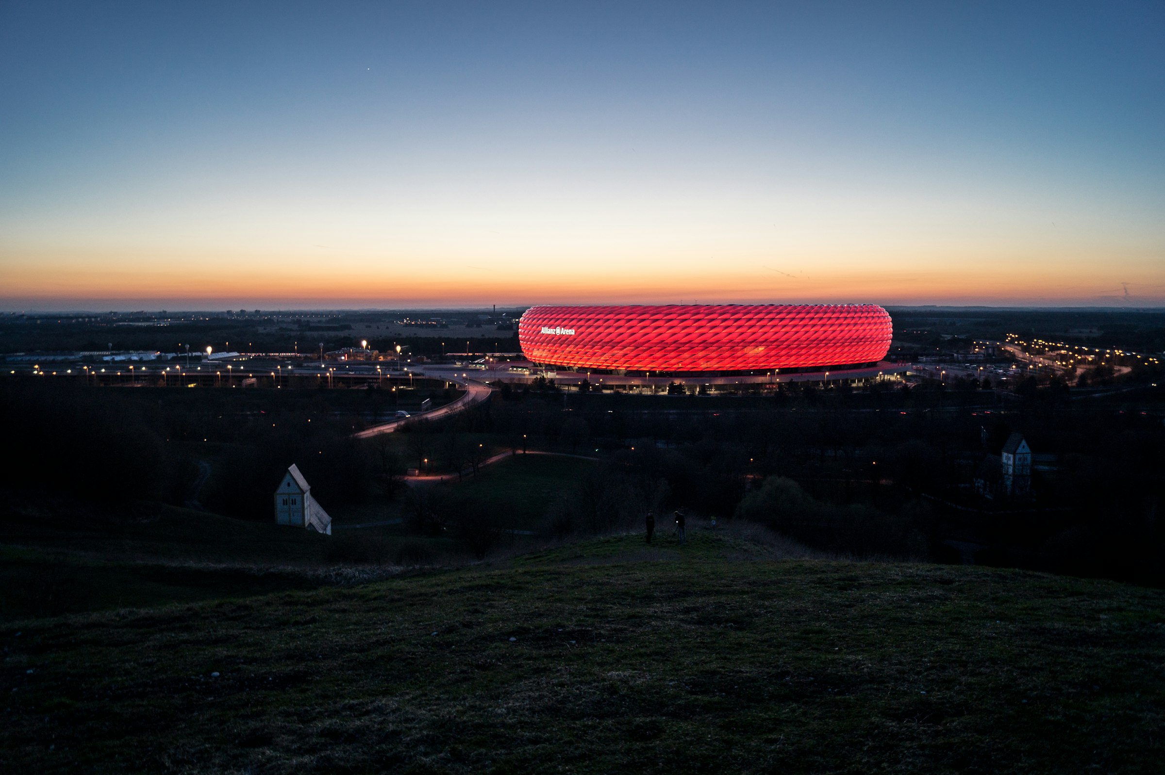Allianz Arena bei Nacht – CAPITAL11 Vermögensberatung für Profifußballer